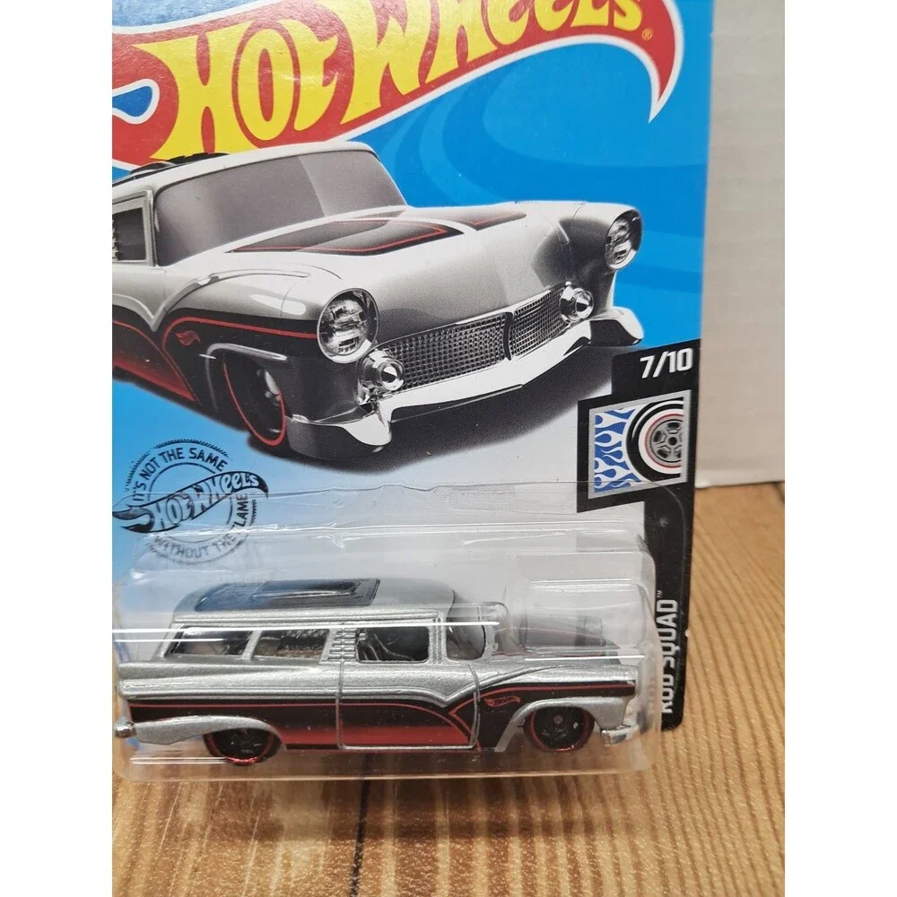 HOT WHEELS 2020 ROD SQUAD 8 CRATE 7/10 Silver